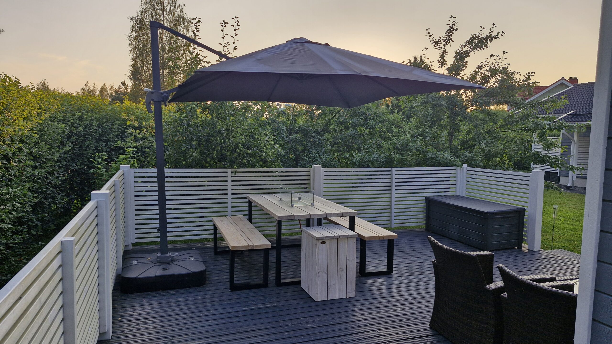 FlameTower® Liekkiruokapöytä Mänty 160 x 92 cm - Image 7