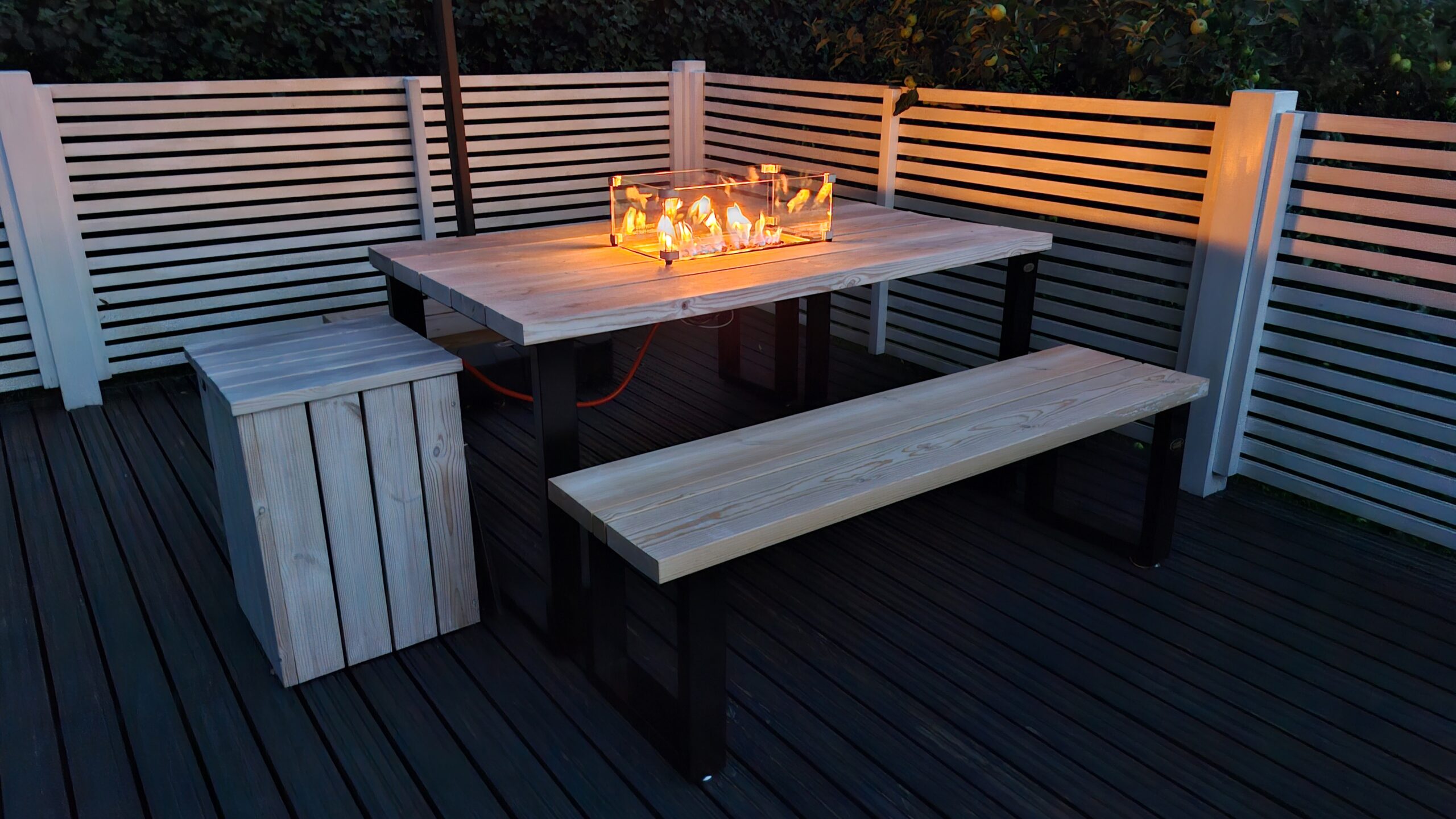 FlameTower® Liekkiruokapöytäsarja Mänty - Image 6